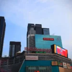 Gedung Hana Bank dan Nobu Bank dekat Semanggi Jakarta